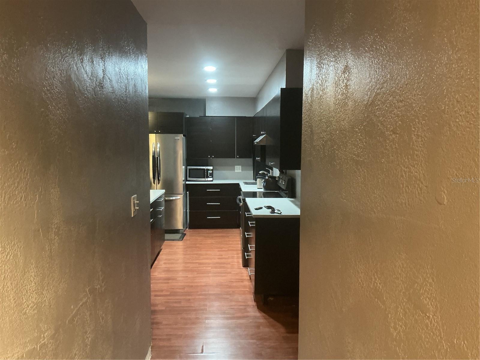 Image 10 of 30 For 416 73rd Avenue N 209