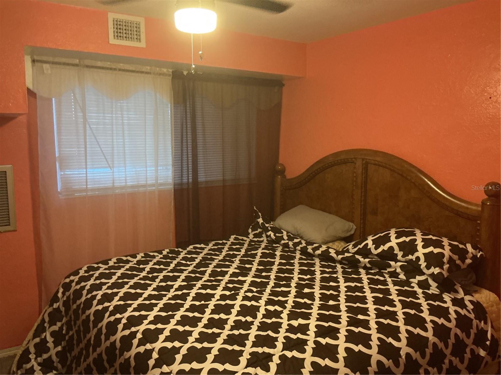 Image 12 of 30 For 416 73rd Avenue N 209