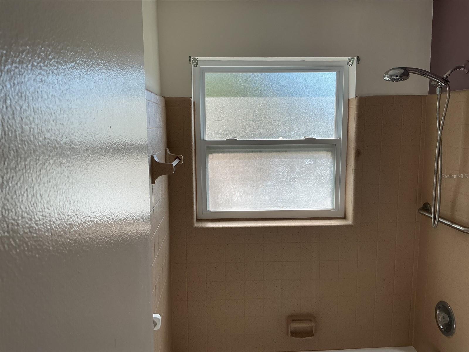 Image 23 of 30 For 416 73rd Avenue N 209