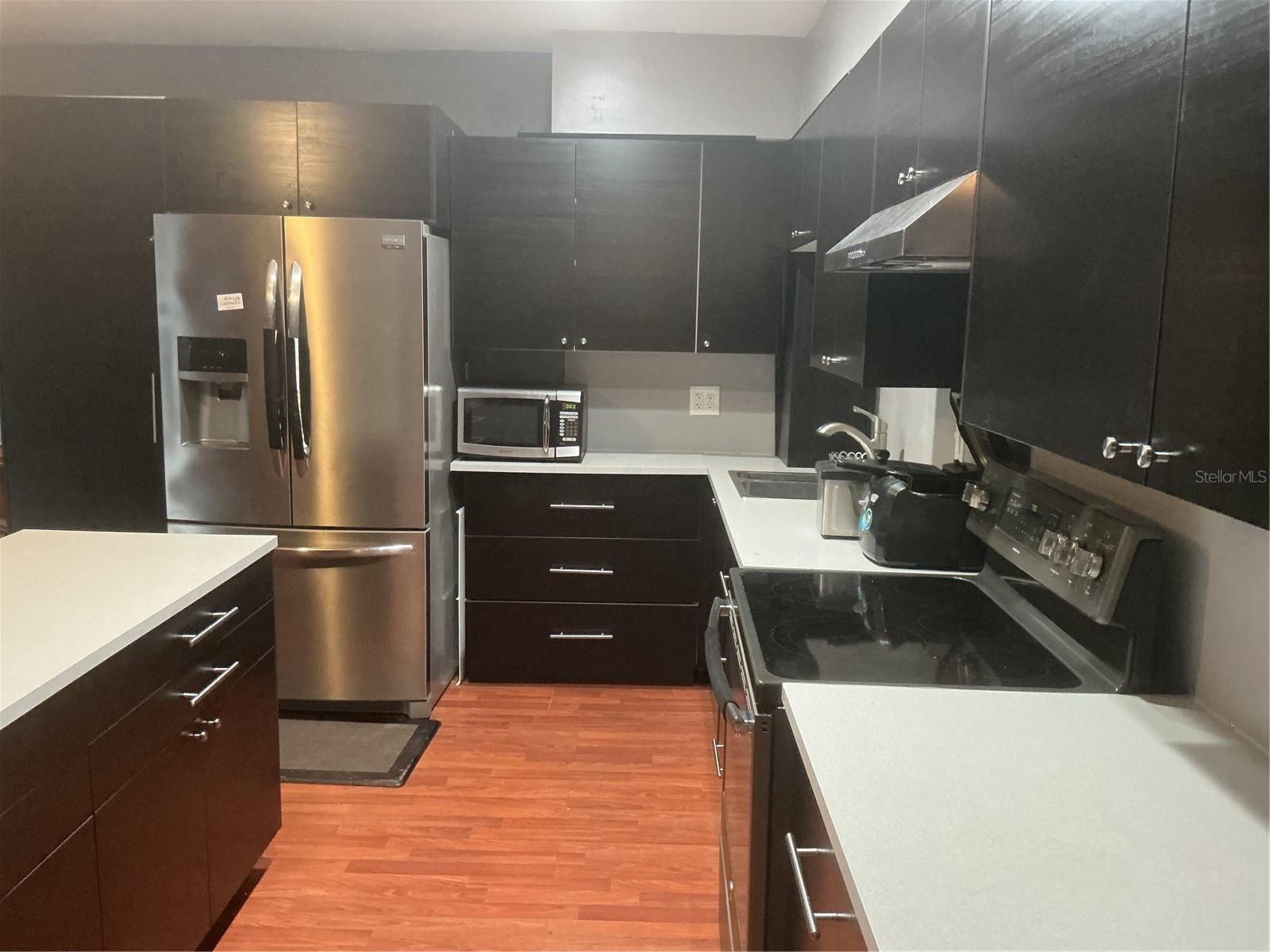 Image 4 of 30 For 416 73rd Avenue N 209