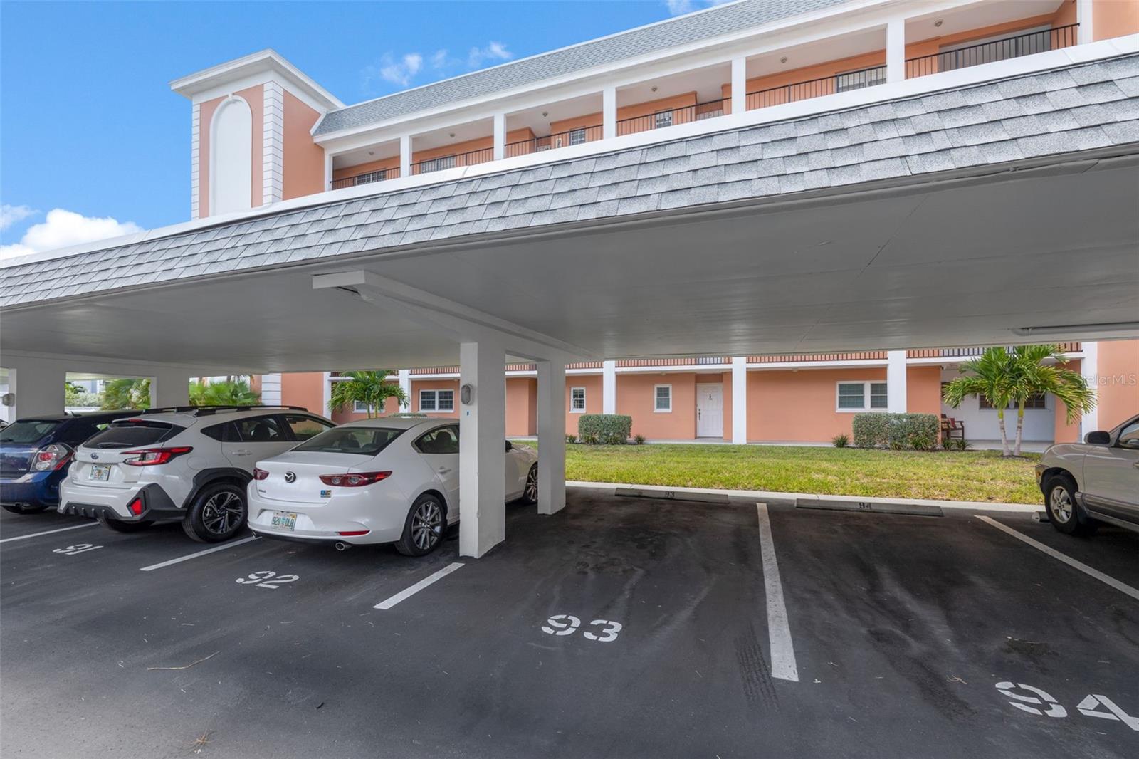 Details for 6800 20th Avenue N 309, ST PETERSBURG, FL 33710