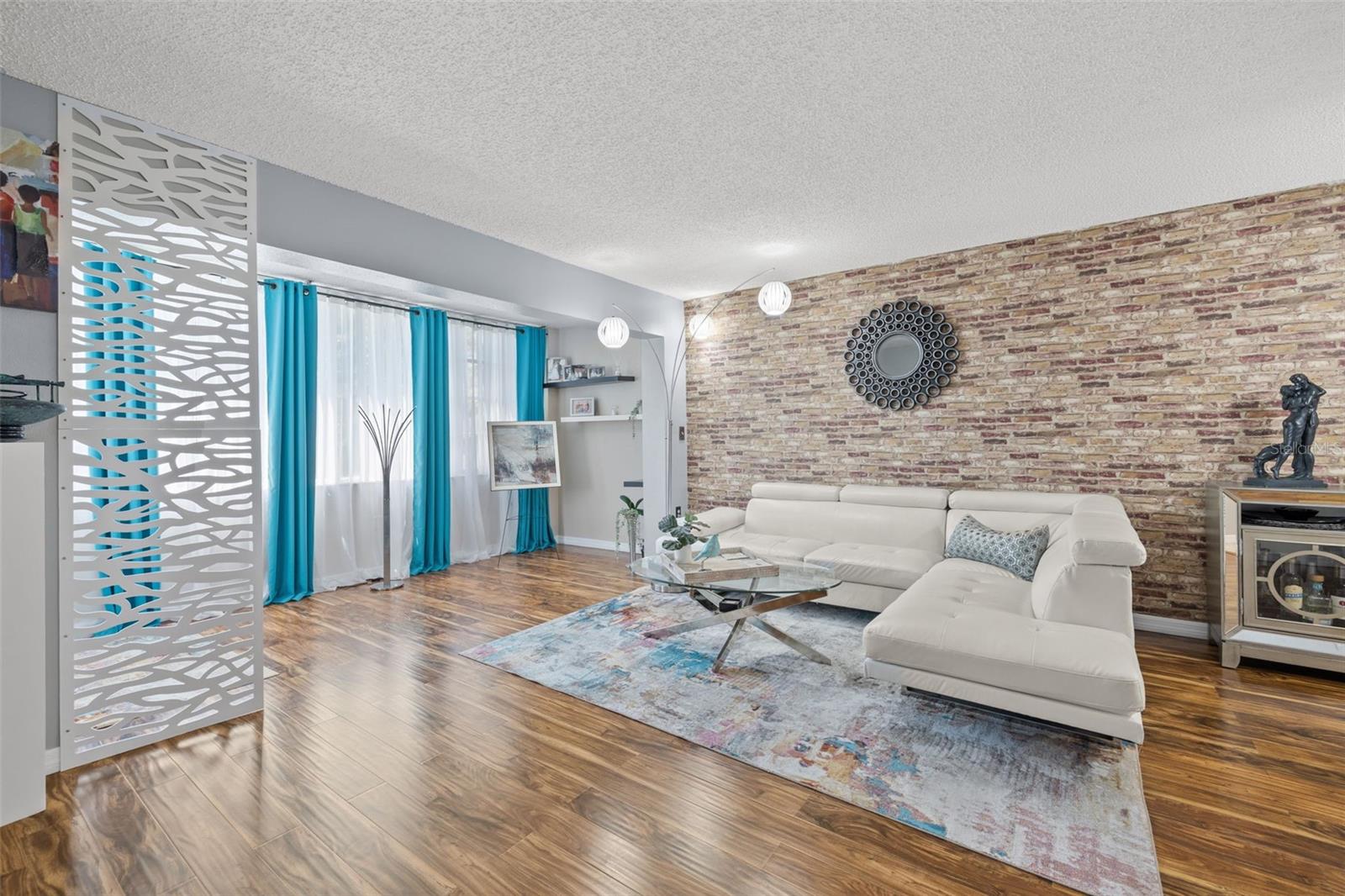 Image 2 of 23 For 6800 20th Avenue N 309