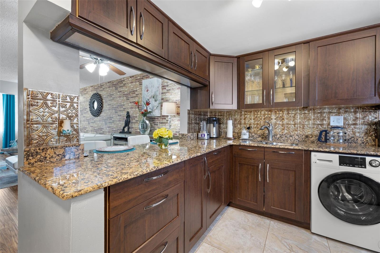 Image 4 of 23 For 6800 20th Avenue N 309