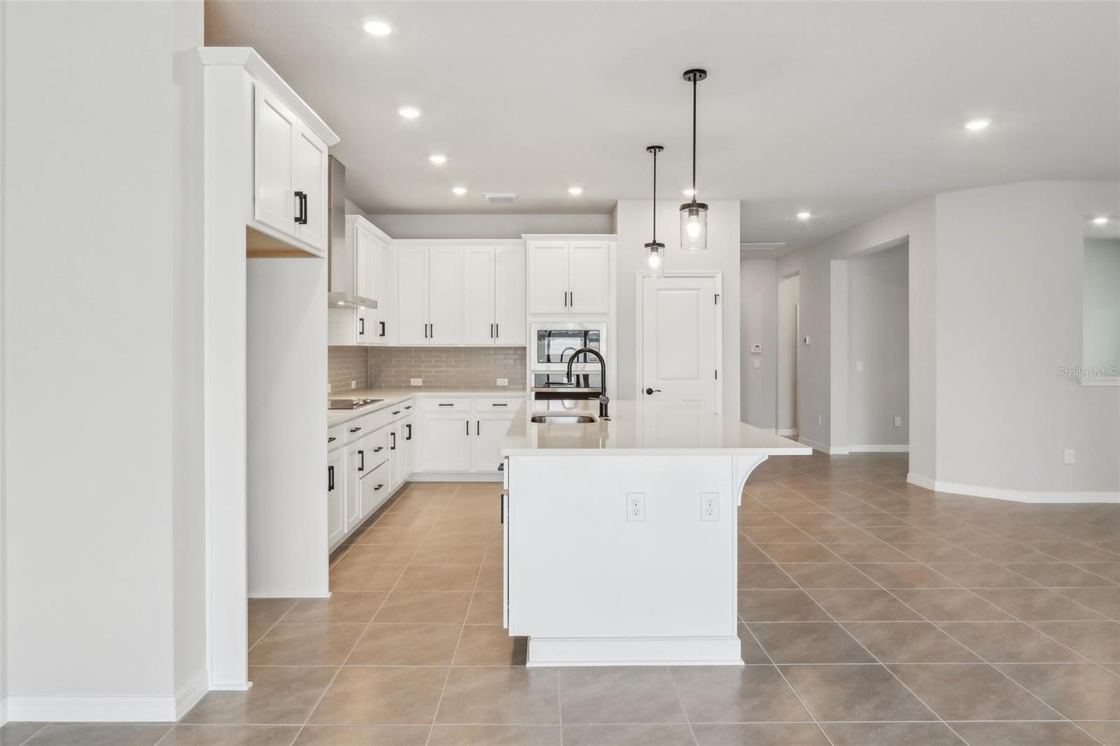 Image 11 of 37 For 6057 Sacred Oak Avenue