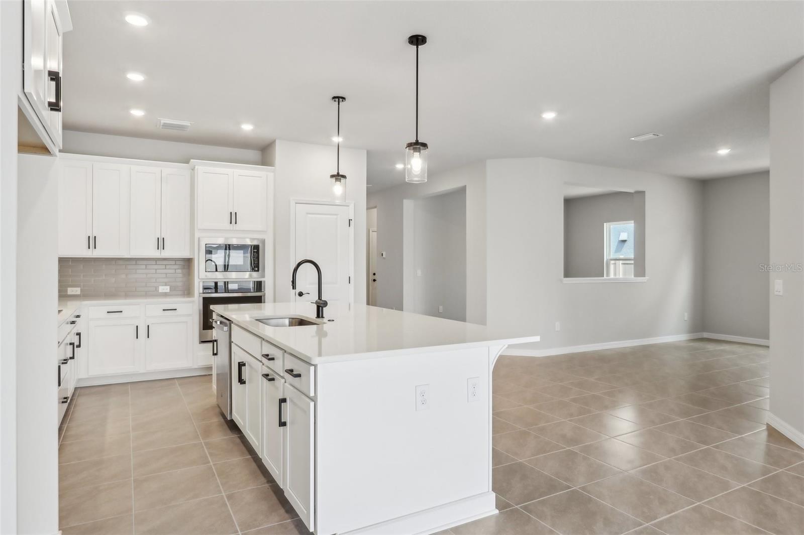 Image 12 of 37 For 6057 Sacred Oak Avenue