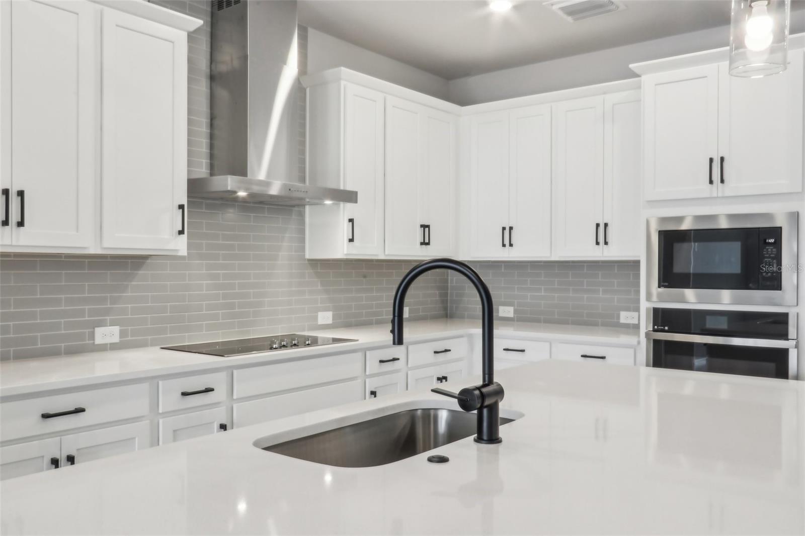 Image 14 of 37 For 6057 Sacred Oak Avenue
