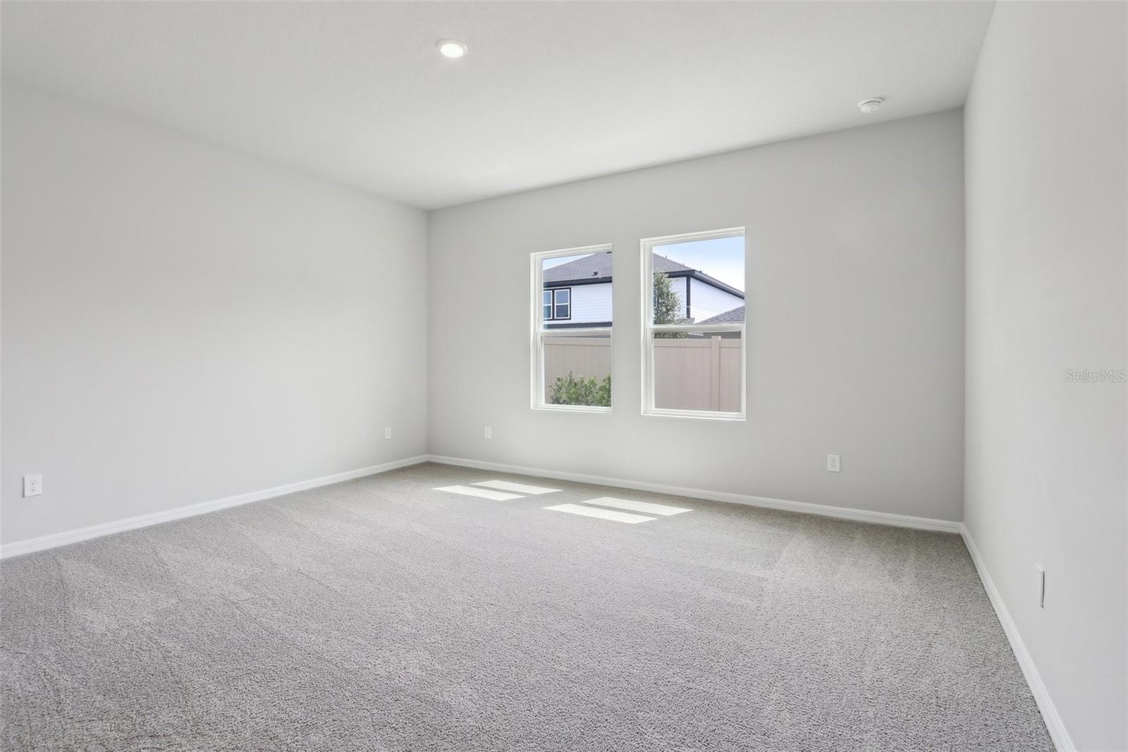 Image 22 of 37 For 6057 Sacred Oak Avenue