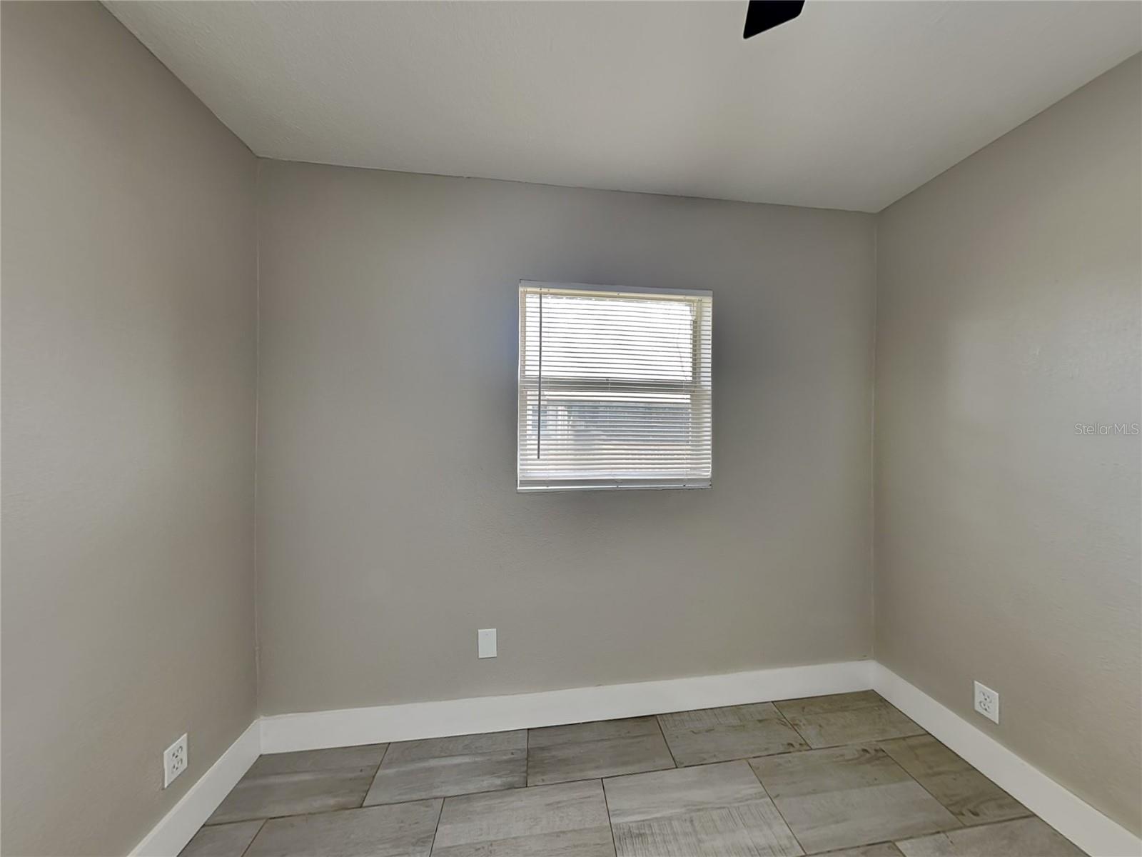 Image 11 of 15 For 216 Graham Street