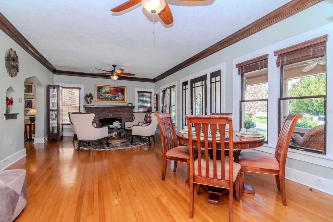 Image 13 of 54 For 116 14th Avenue Ne