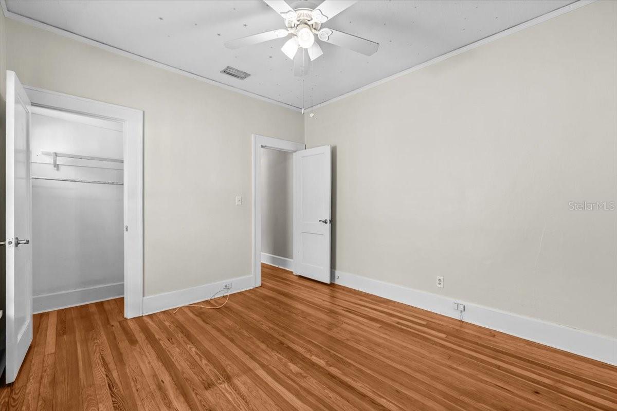 Image 19 of 37 For 322 11th Avenue N