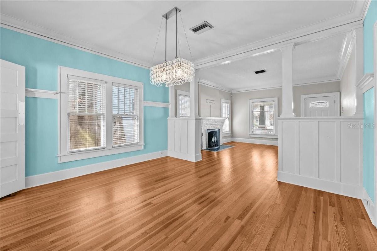 Image 9 of 37 For 322 11th Avenue N