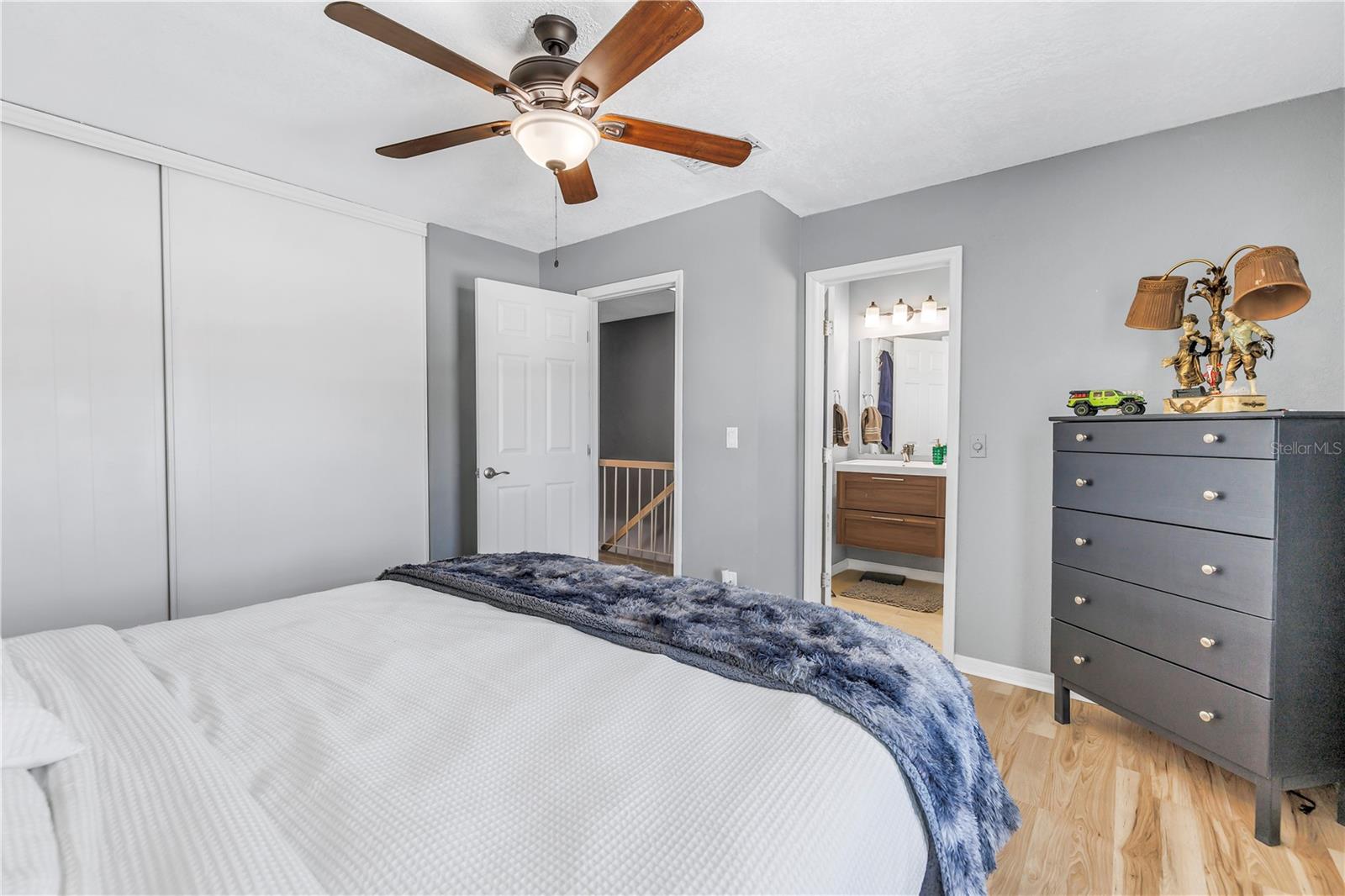 Image 17 of 39 For 6902 El Centro Court