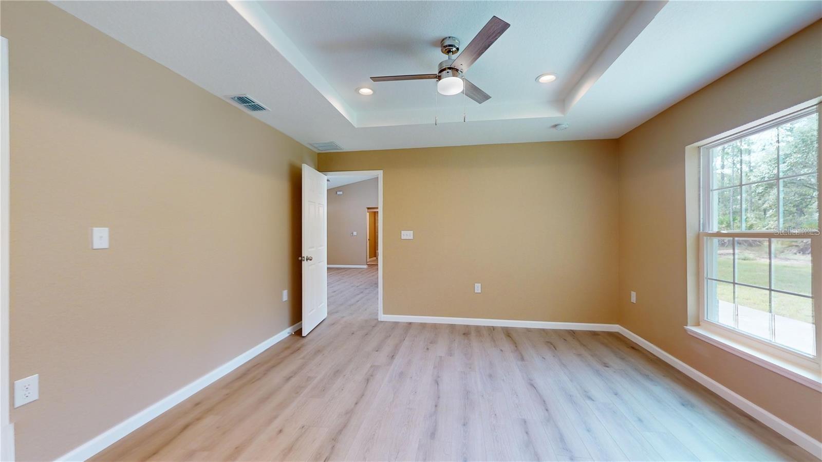 Image 15 of 37 For 1864 Swanson Drive