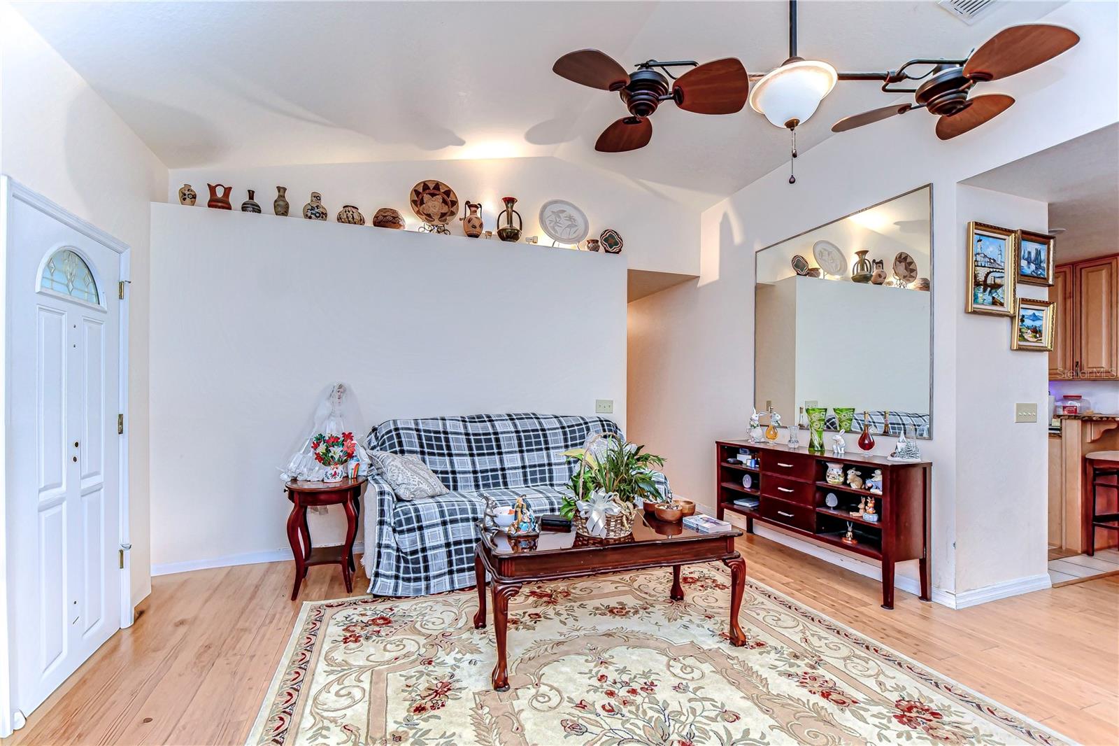 Image 19 of 64 For 8249 Cindy Drive