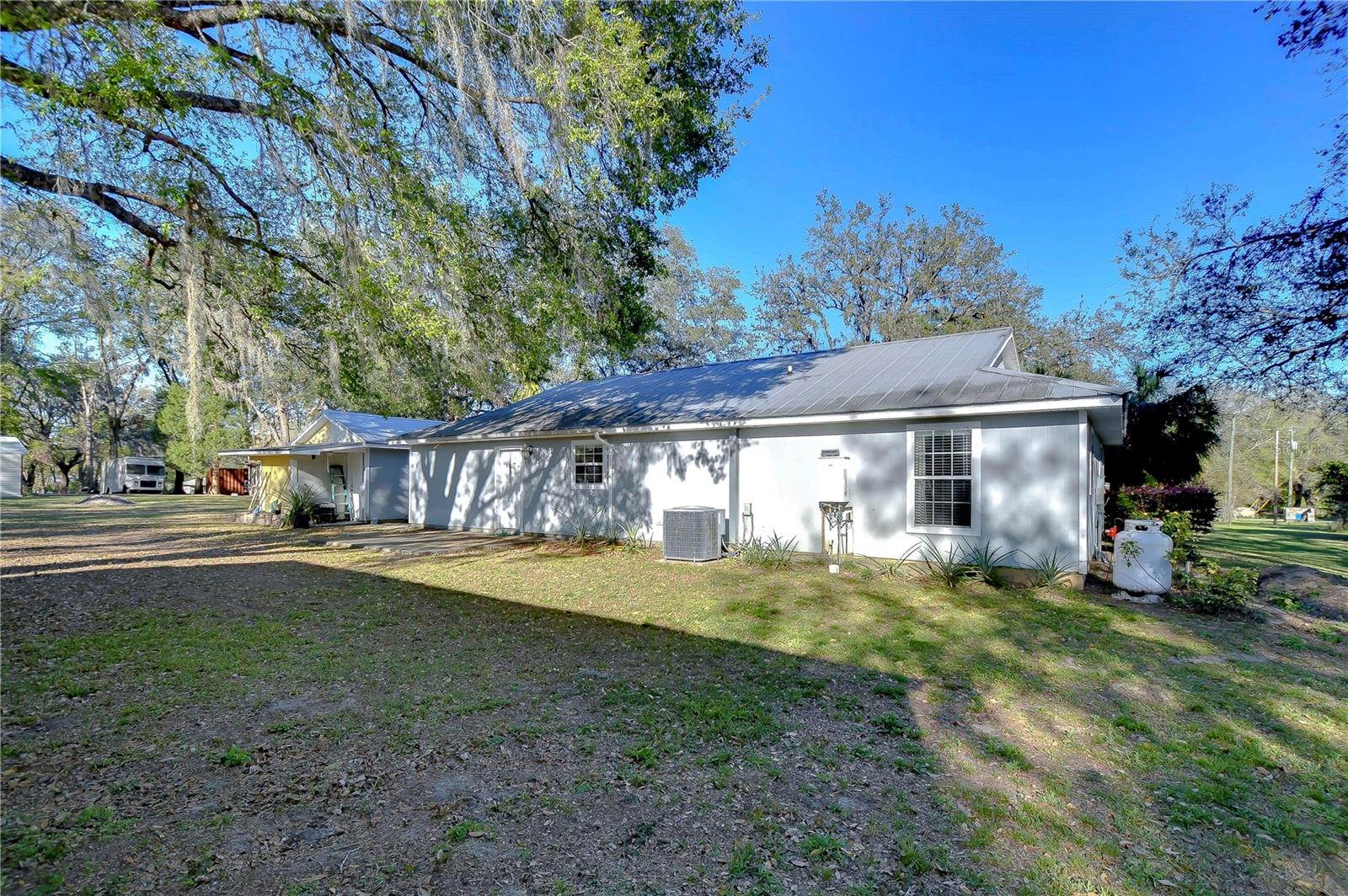 Image 51 of 64 For 8249 Cindy Drive