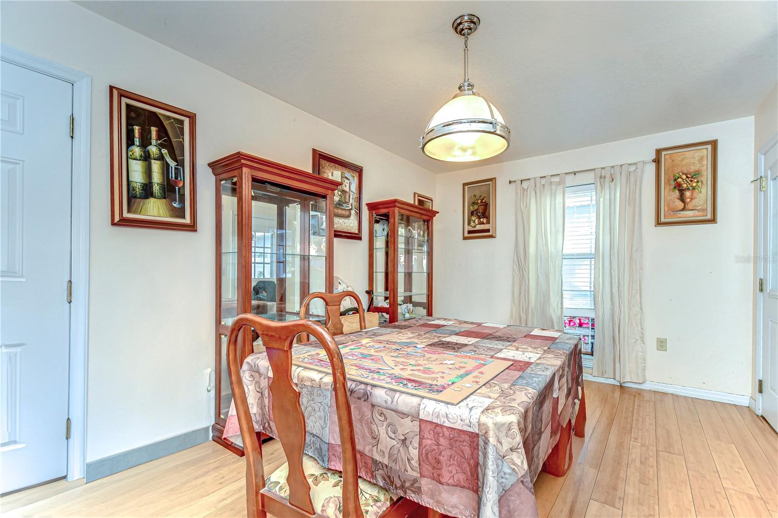 Image 6 of 64 For 8249 Cindy Drive