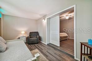 Listing photo id 10 for 2042 Australia Way W 6