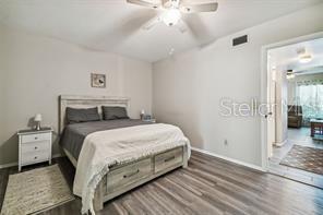Listing photo id 19 for 2042 Australia Way W 6