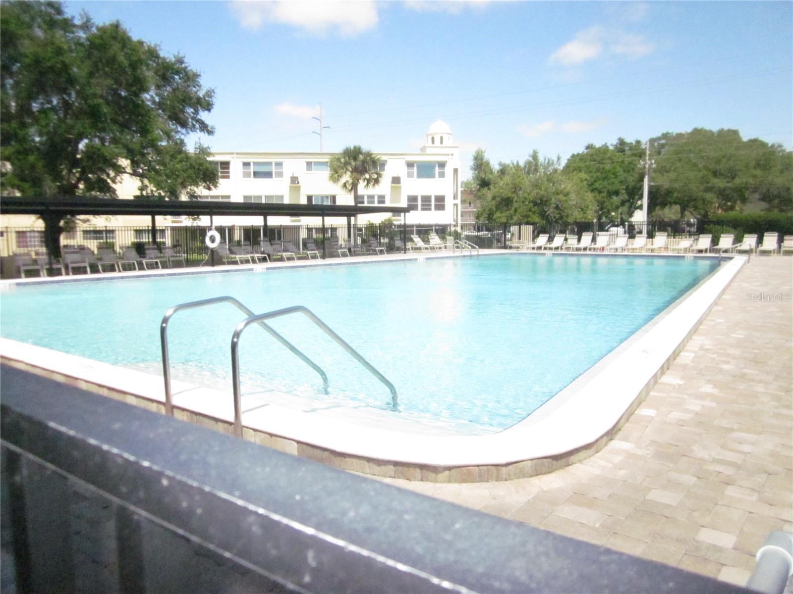 Listing photo id 66 for 2042 Australia Way W 6