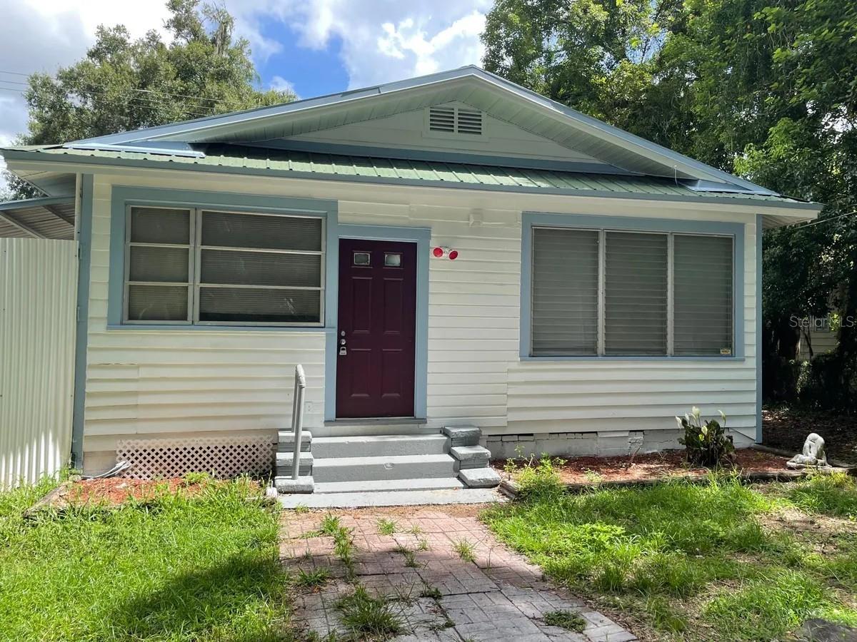 Image 4 of 20 For 38030 Howard Avenue