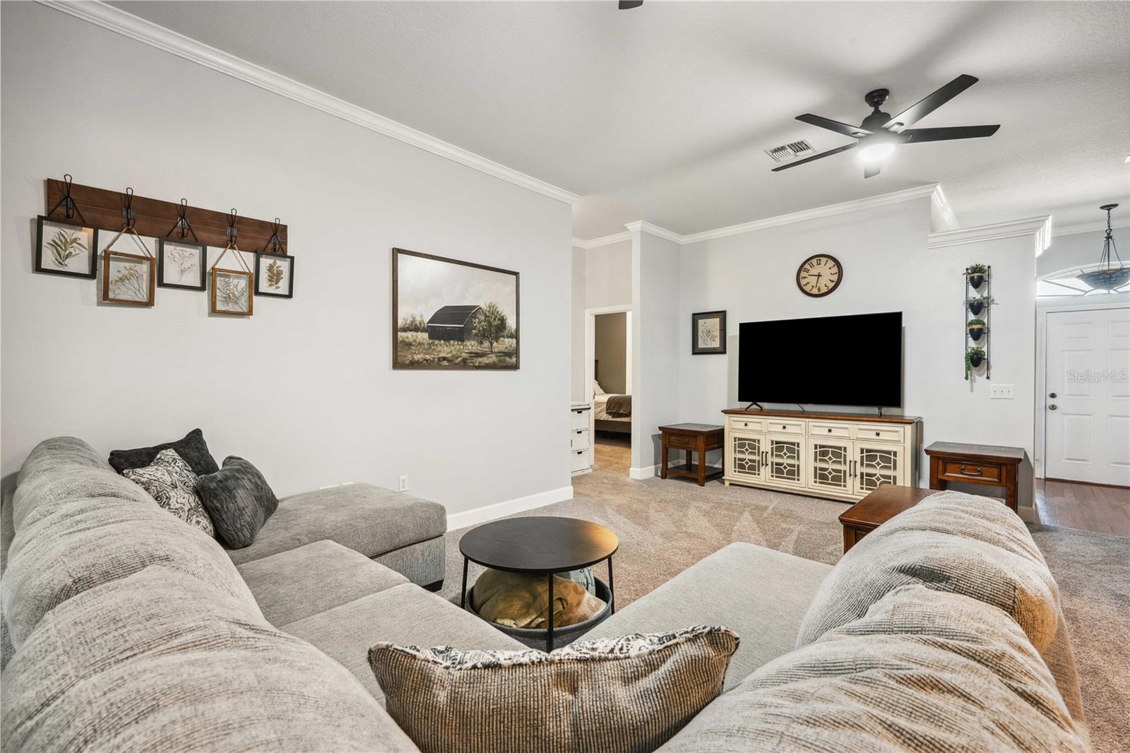 Listing photo id 10 for 15124 Appaloosa Hills Drive