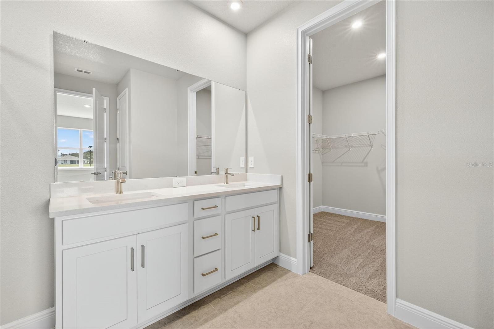 Image 17 of 35 For 12431 52nd Street E