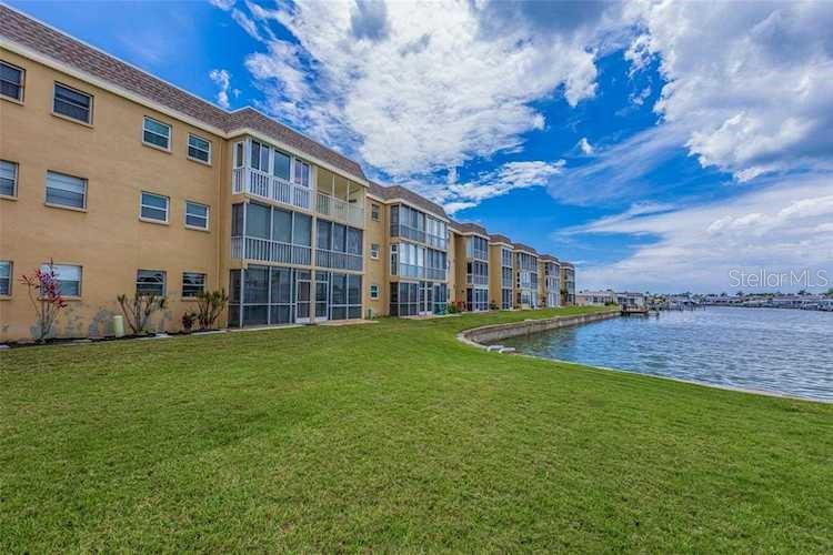 Details for 1 Boca Ciega Point Boulevard 211, ST PETERSBURG, FL 33708