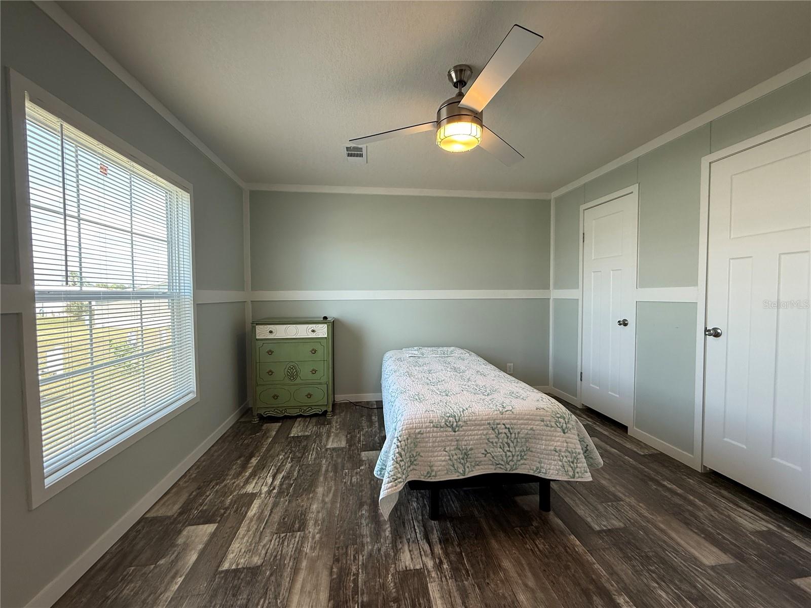 Image 5 of 21 For 105 Saint Johns Way