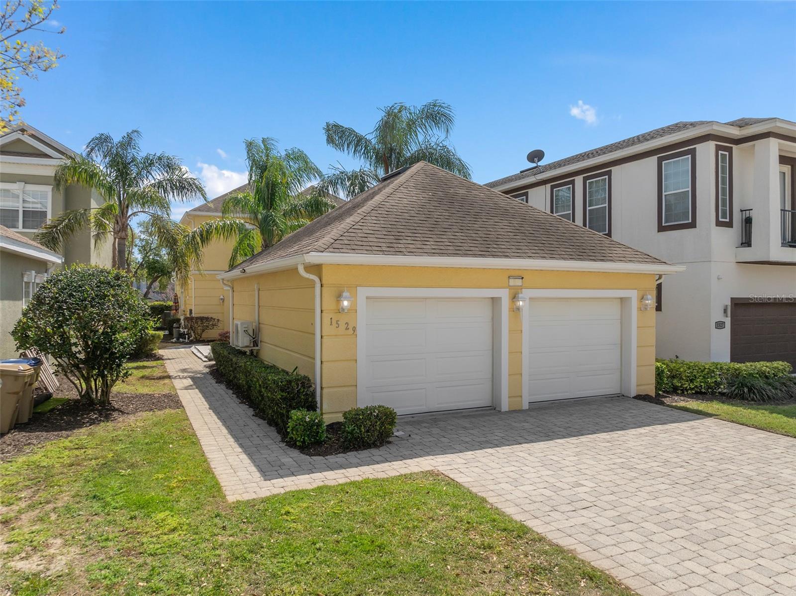 Image 50 of 71 For 1529 Euston Drive