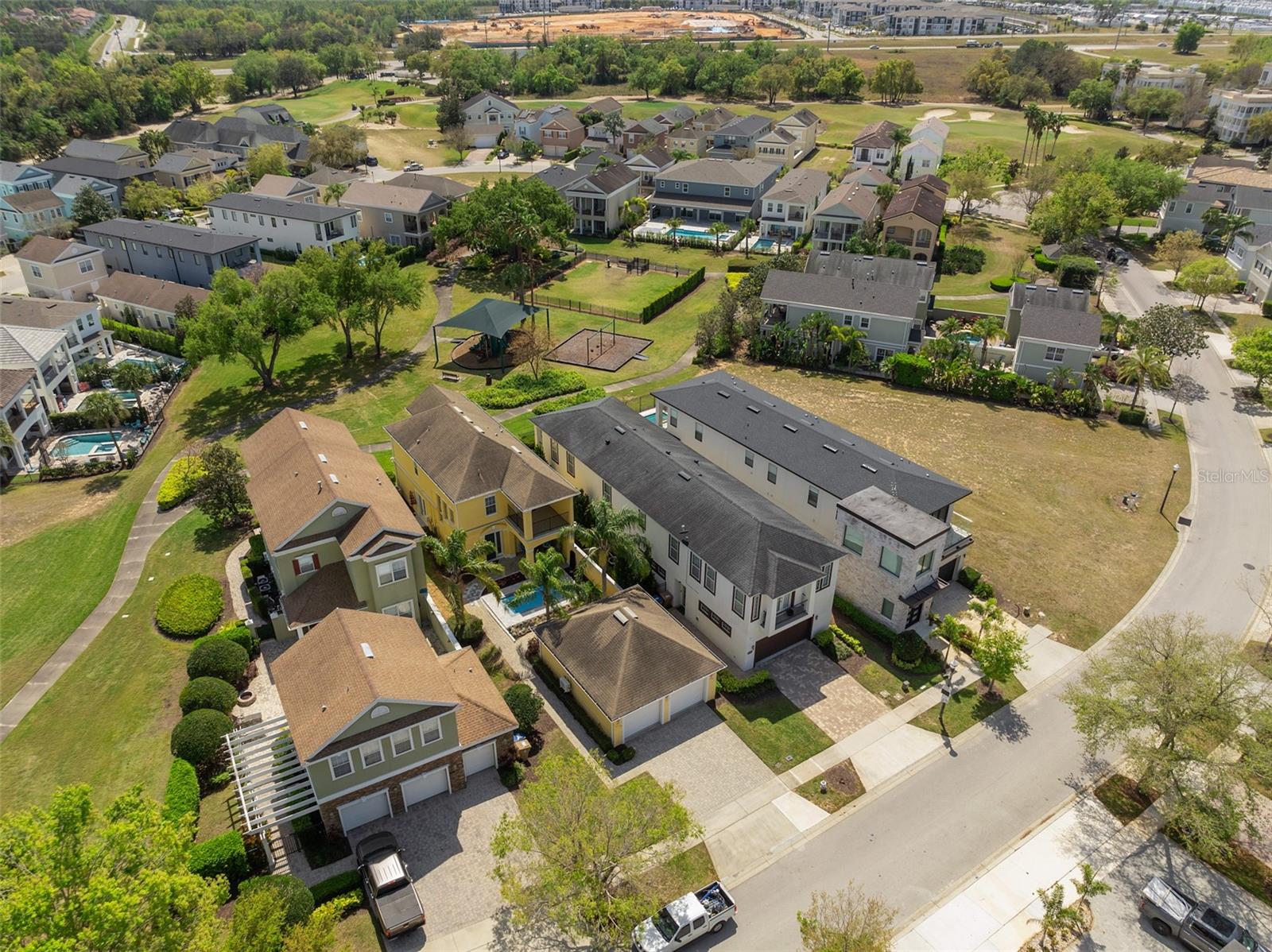 Image 58 of 71 For 1529 Euston Drive