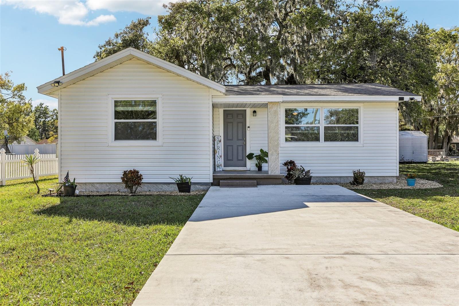 Details for 1009 Center Street, PLANT CITY, FL 33563