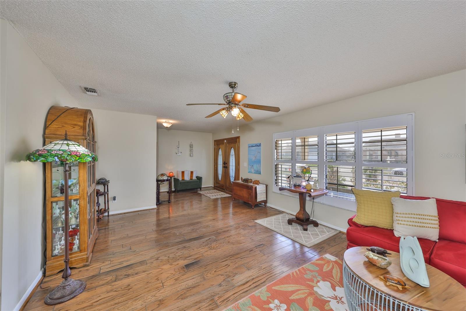Image 13 of 38 For 727 Flamingo Drive