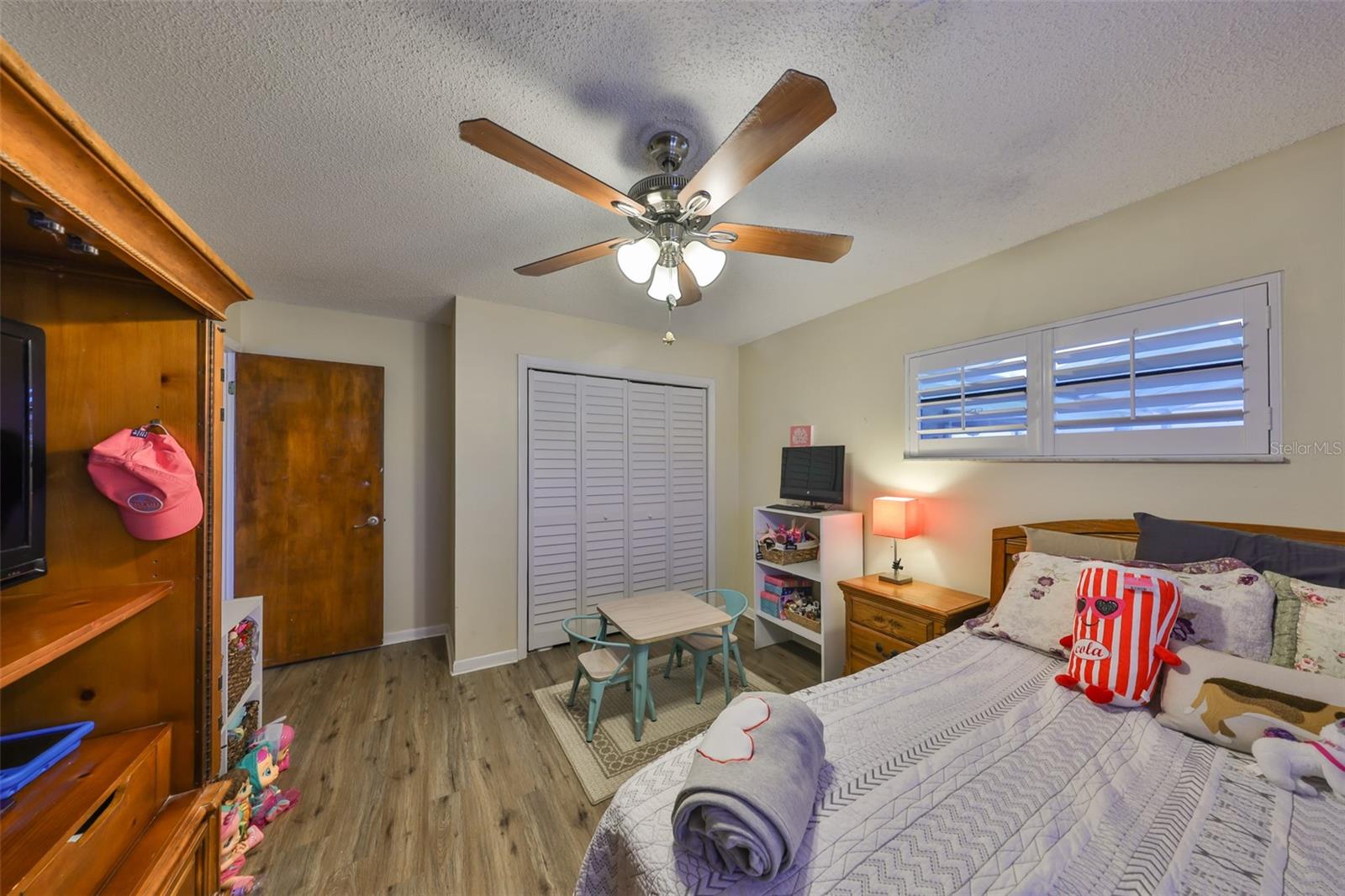 Image 33 of 38 For 727 Flamingo Drive
