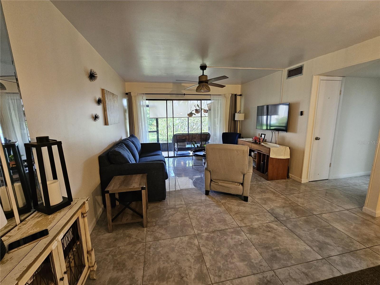 Image 6 of 23 For 770 Village Lake Terrace N 104