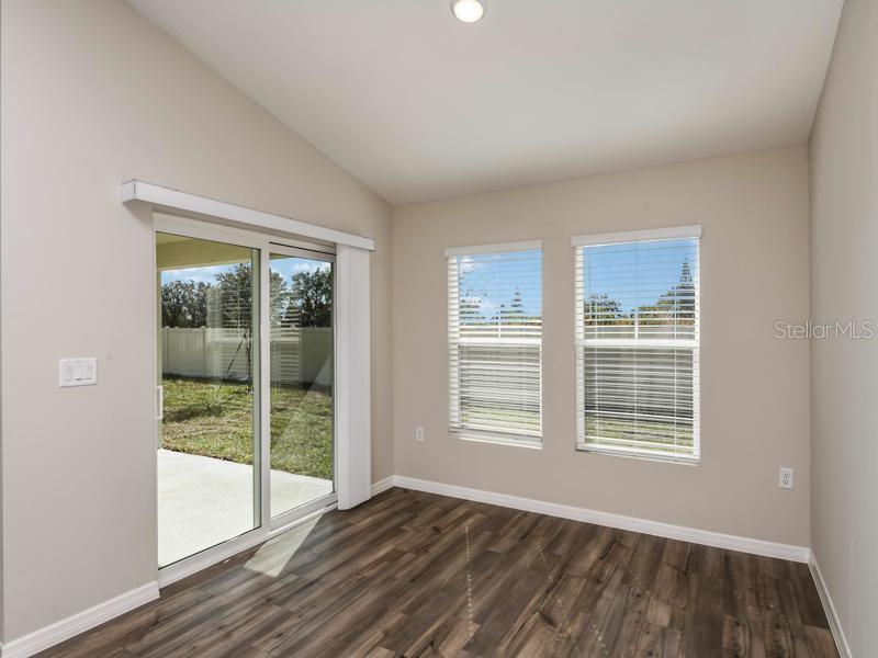 Image 4 of 24 For 14777 Summer Branch Drive