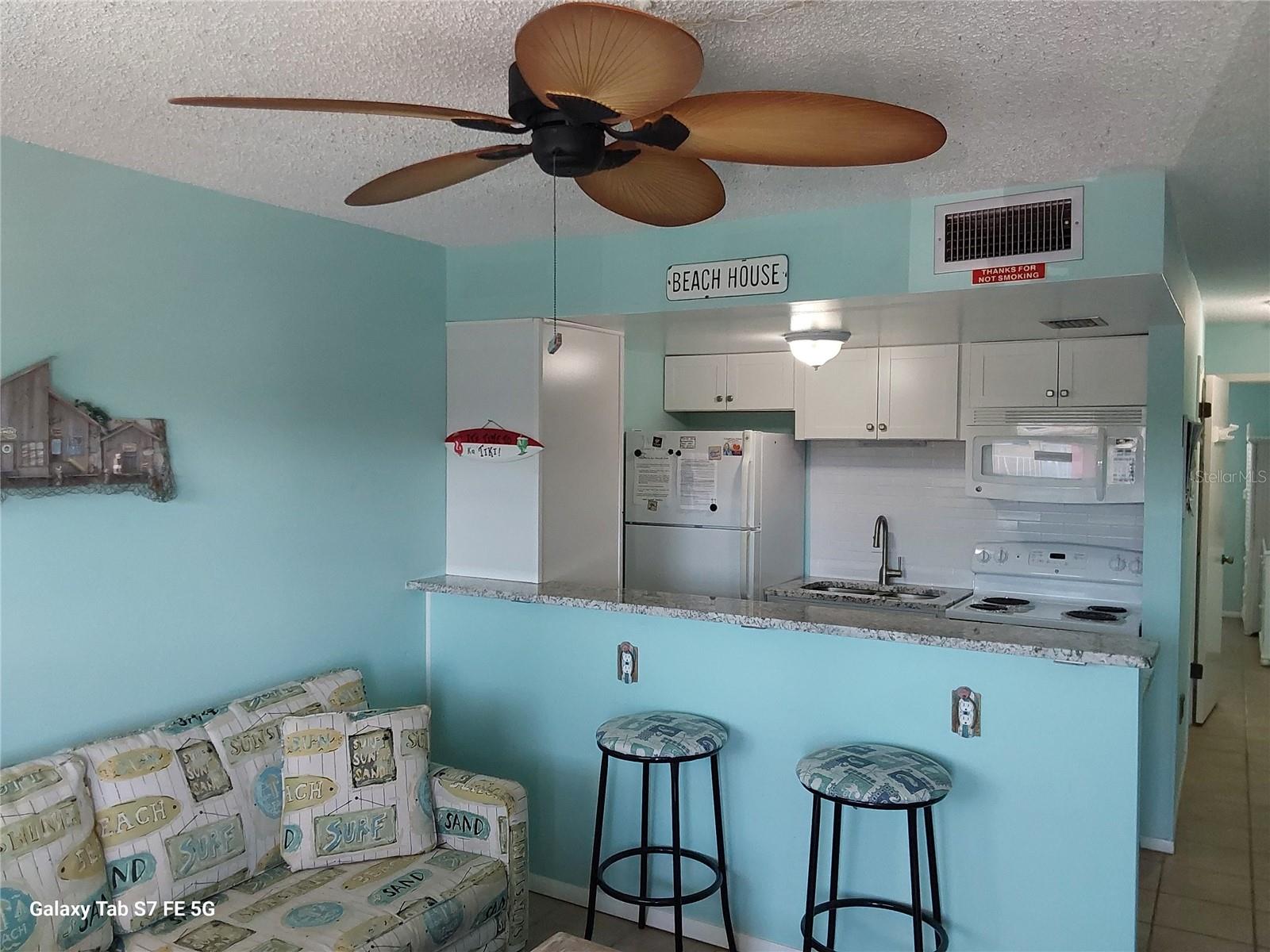 Image 14 of 45 For 8567 Gulf Boulevard 17n