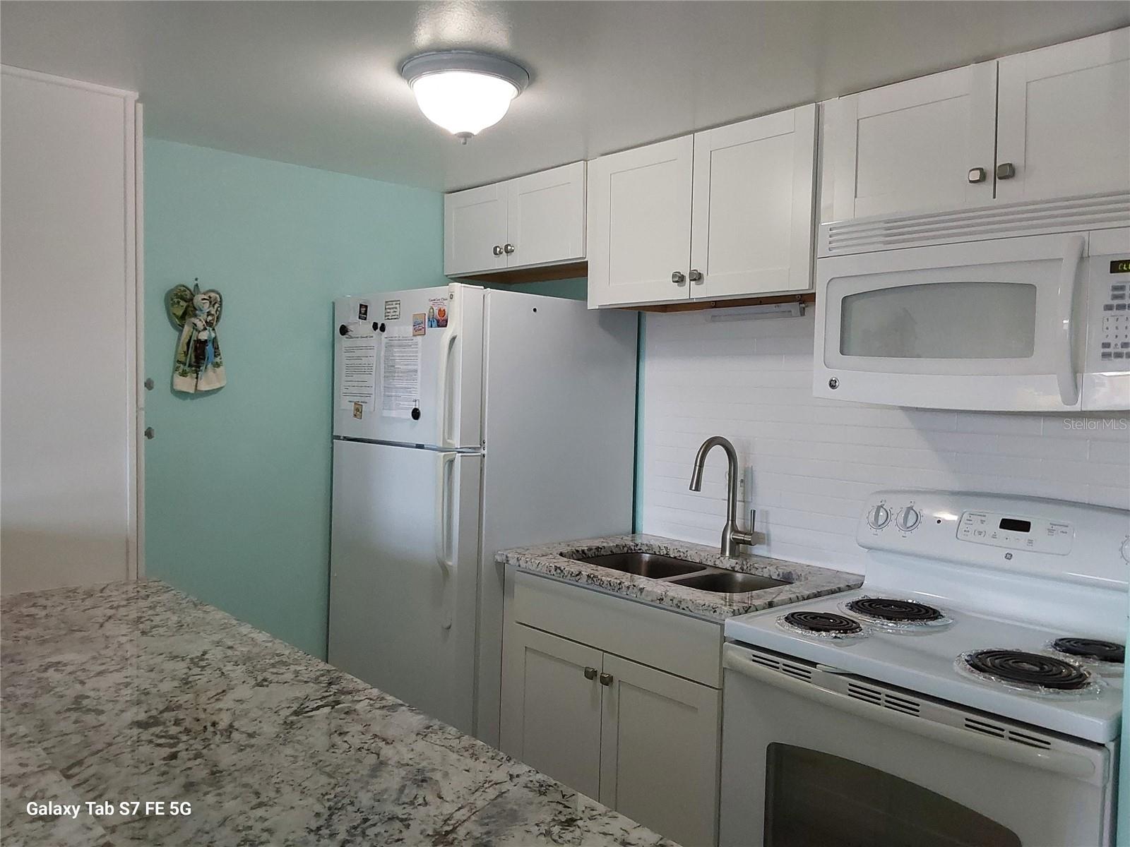 Image 16 of 45 For 8567 Gulf Boulevard 17n