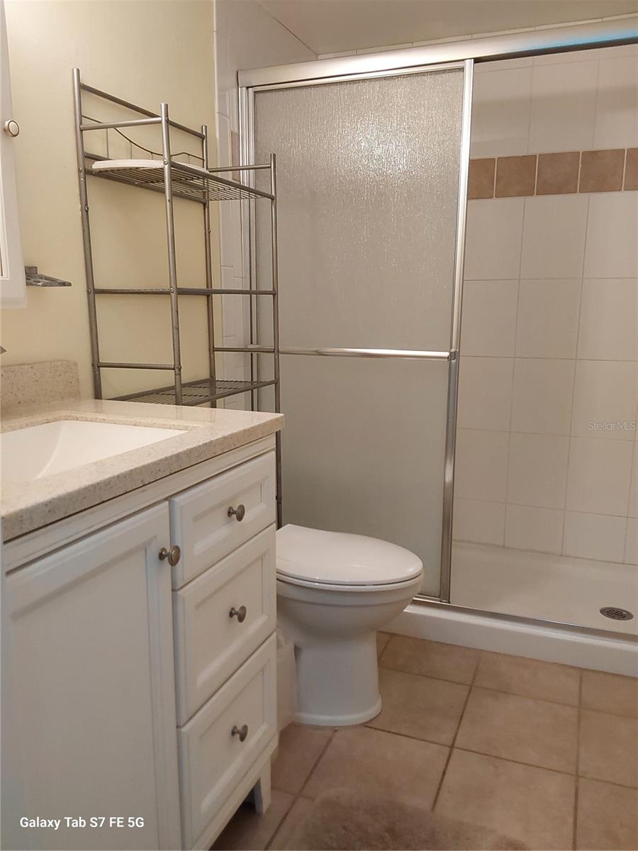 Image 17 of 45 For 8567 Gulf Boulevard 17n