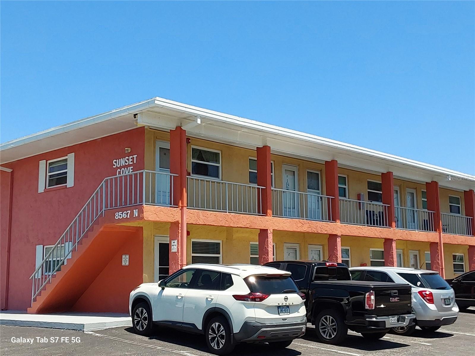 Image 33 of 45 For 8567 Gulf Boulevard 17n