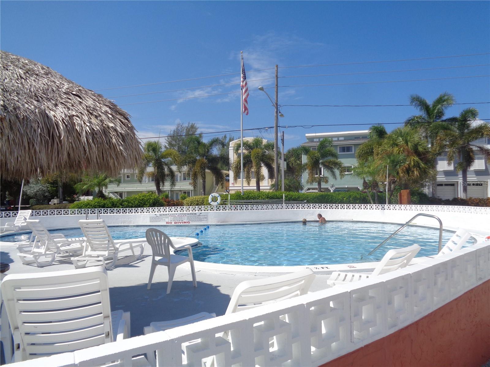 Image 6 of 45 For 8567 Gulf Boulevard 17n