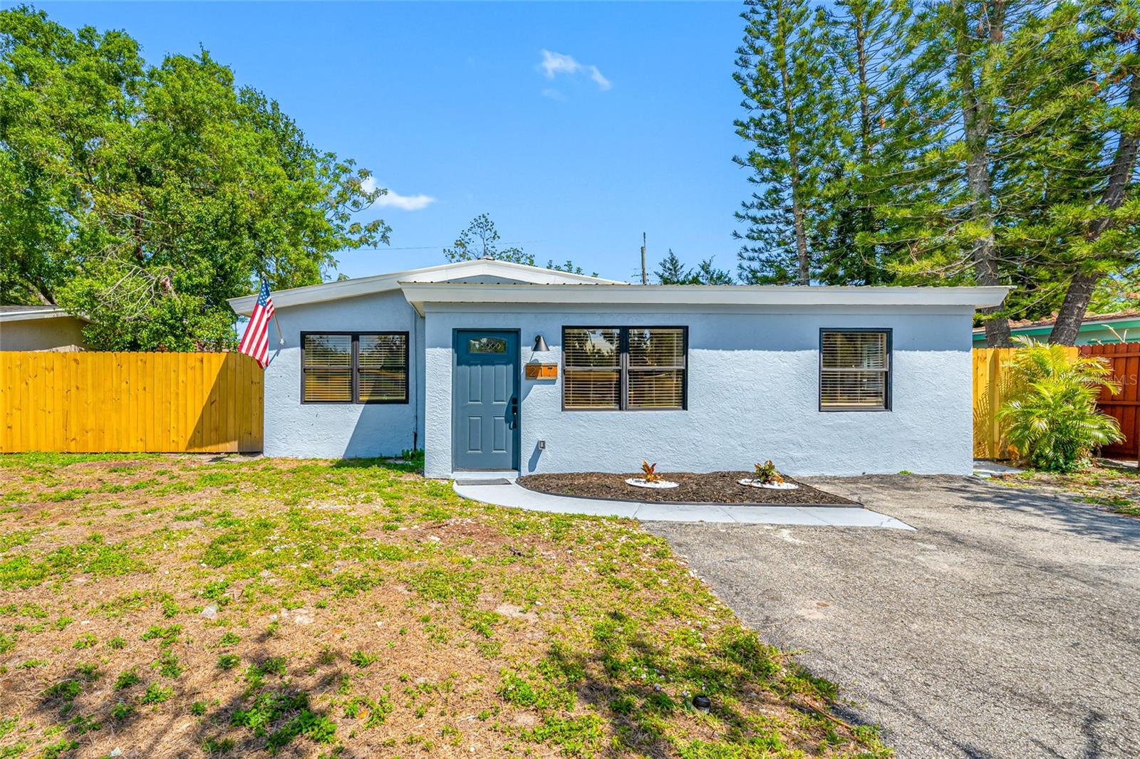 Details for 217 Emerald Lane, LARGO, FL 33771