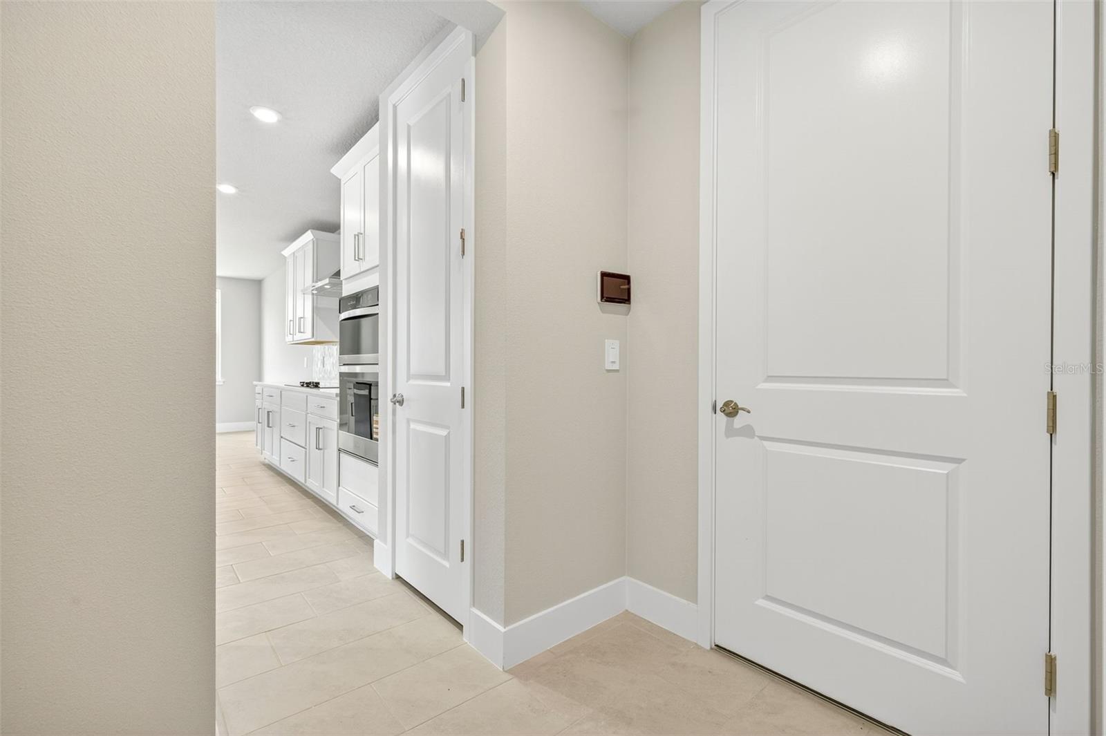 Image 15 of 31 For 17420 Moonflower Drive 103