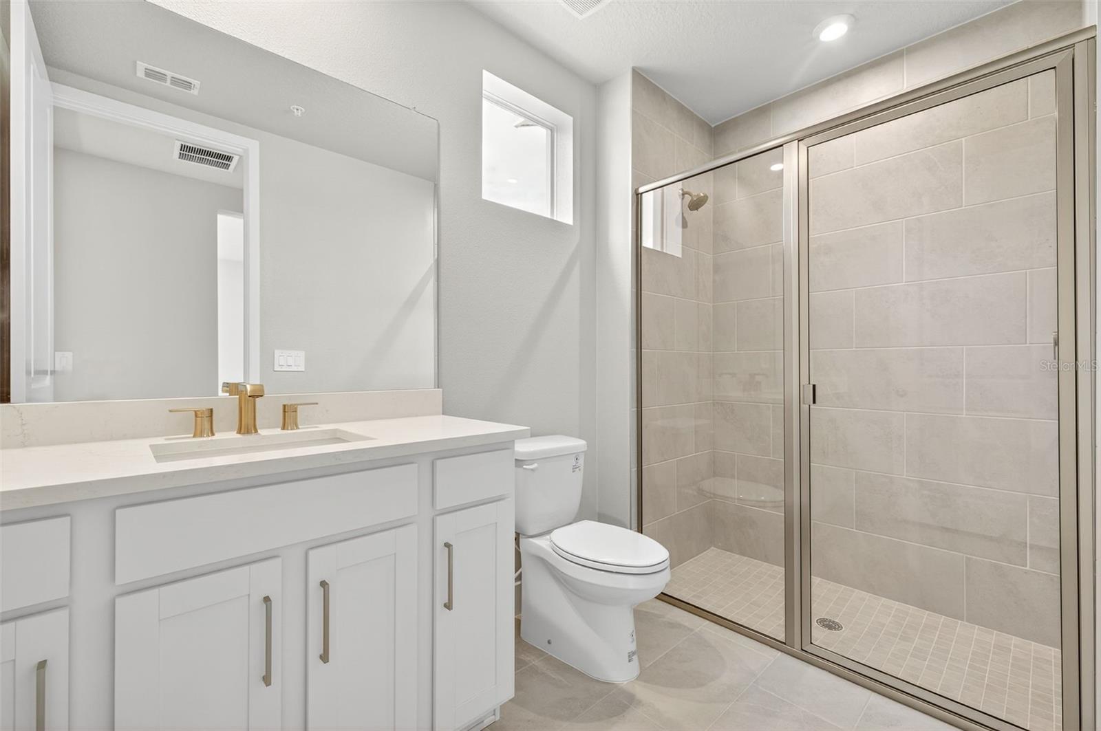 Image 26 of 31 For 17420 Moonflower Drive 103