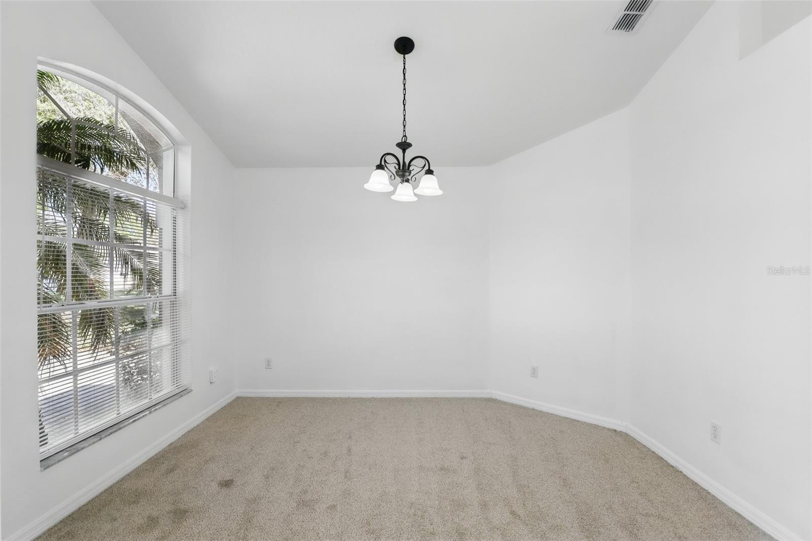 Image 7 of 38 For 1372 Madison Ivy Circle