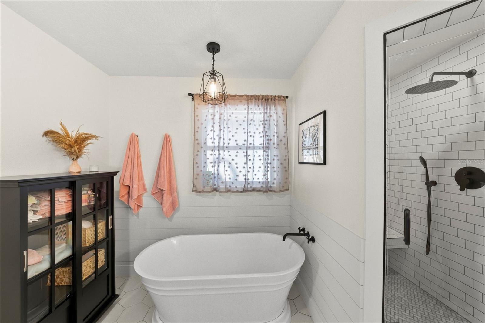 Listing photo id 25 for 808 Old Welcome Road
