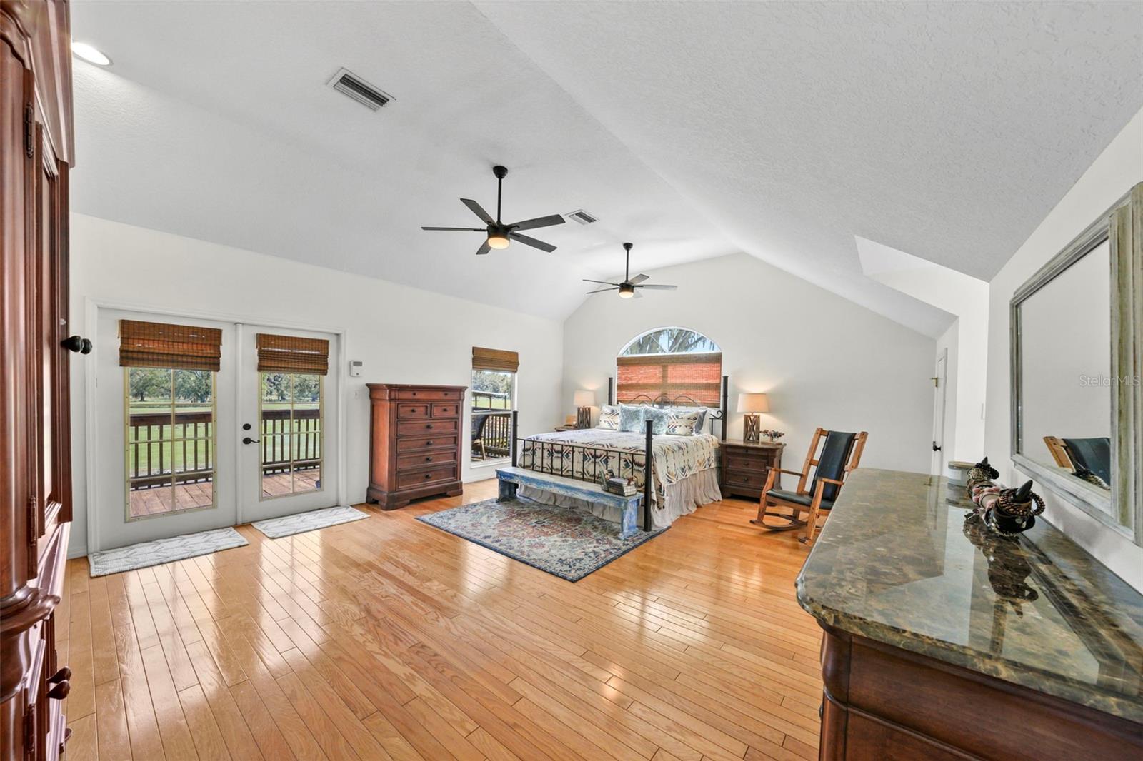 Listing photo id 30 for 808 Old Welcome Road