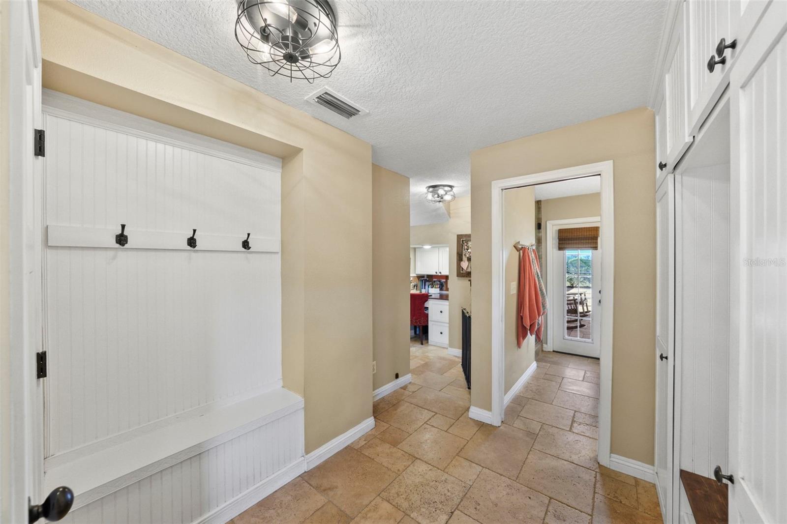 Listing photo id 48 for 808 Old Welcome Road