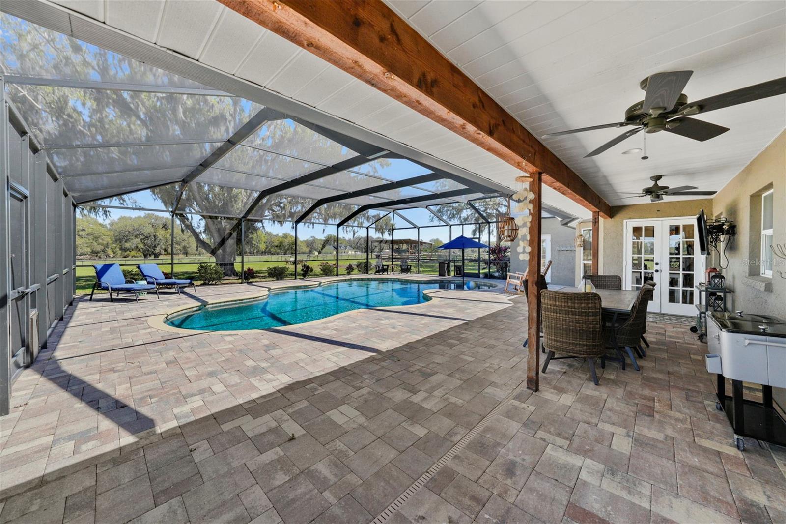 Listing photo id 55 for 808 Old Welcome Road