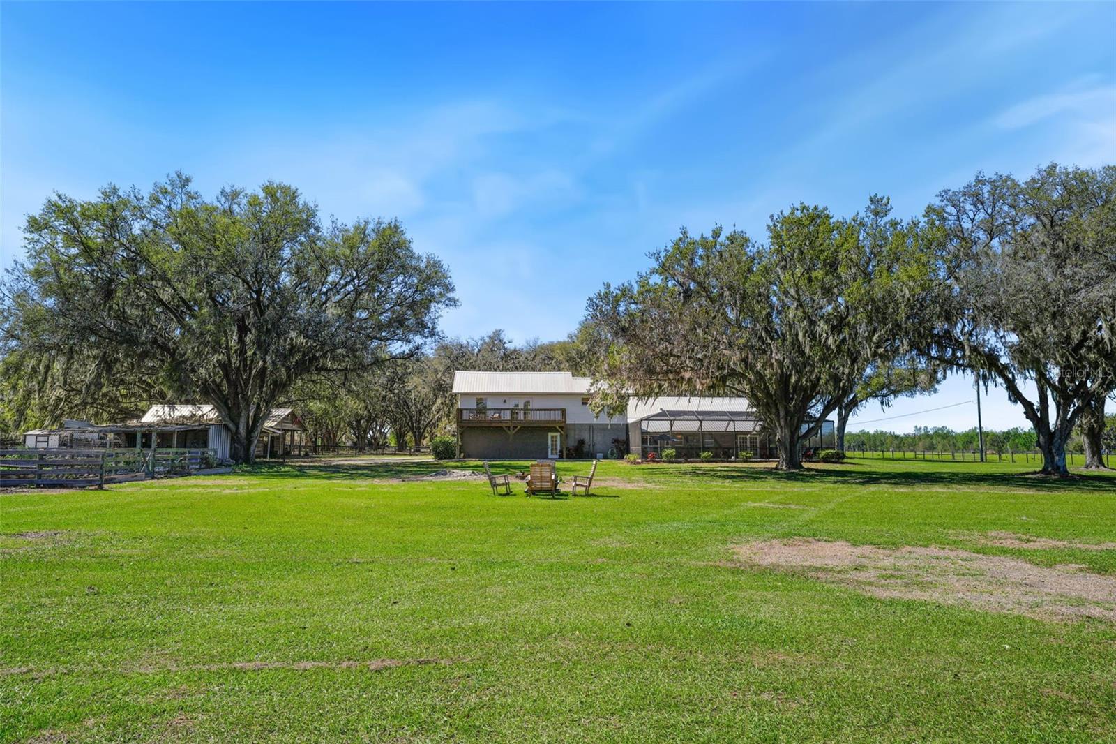 Listing photo id 60 for 808 Old Welcome Road