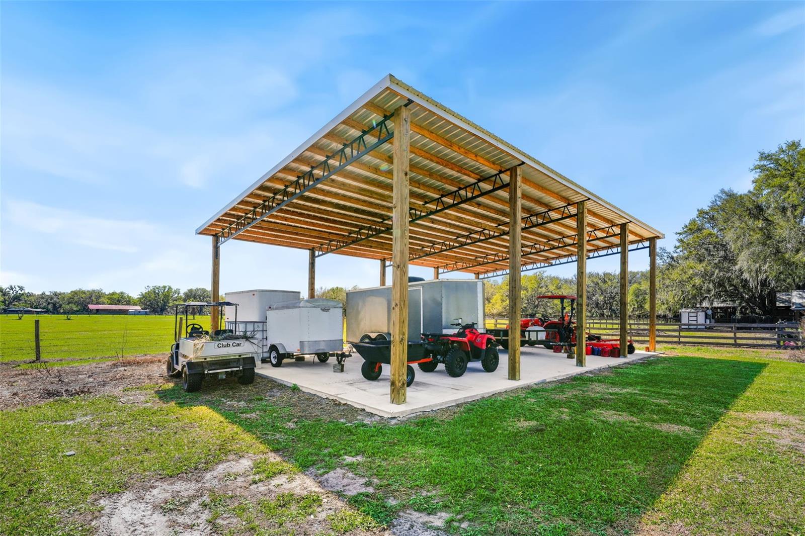 Listing photo id 81 for 808 Old Welcome Road